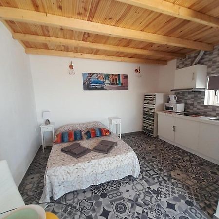 Estudio Dominicana In Albufeira Gale ภายนอก รูปภาพ